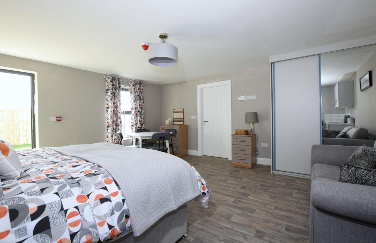 Homestead Hillsborough Guest Rooms Exterior foto